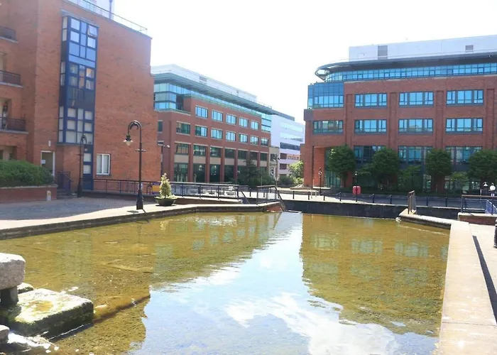 Customhouse Balcony View, 1 *